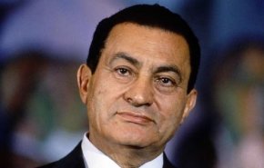 كل البومات علاء مبارك لن تغير من صورة والده الحقيقية