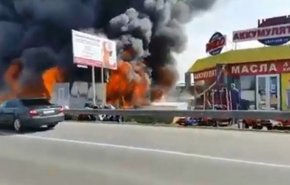 بالفيديو: حريق ضخم يندلع جنوبي روسيا