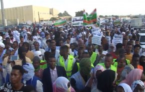 بالفيديو.. مسيرة في نواكشوط تطالب بالمساواة لـ