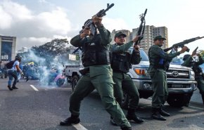 أمريكا تخصص 42 مليون دولار لدعم المعارضة في فنزويلا