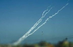 تلویزیون رژیم صهیونیستی: بیش از ۲۰۰ موشک به اسرائیل شلیک شد