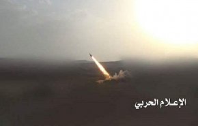 صواريخ زلزال-1 اليمنية تدك تجمعات العدوان رداً على جريمة الضالع + فيديو