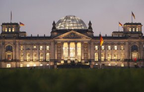 برلماني ألماني ردا على السفير الأمريكي: ألمانيا ليست مستعمرة أمريكية