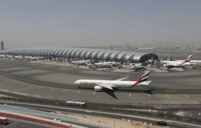 مقتل 4 أشخاص بسقوط طائرة في الإمارات