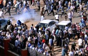 حمله نظامیان سودان به تجمع معترضین در خارطوم/ بیش از 30 کشته و 100 زخمی +فیلم