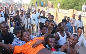 السودان: قمع المعتصمين و خيارات الشعب