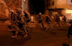  الاحتلال يعتقل 3 فلسطينيين في الضفة الغربية