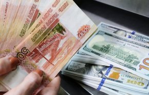 روسيا تدير ظهرها للدولار
