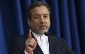 تماس عراقچى با سفیر سویس و اعتراض شدید ایران به تجاوزات آمریکا 
