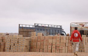 توزيع مساعدات غذائية على أهالي الطيبة وبصر الحرير بريف درعا