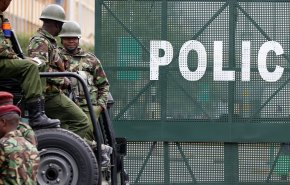 مقتل 10 ضباط من شرطة كينيا إثر انفجار قرب الحدود مع الصومال