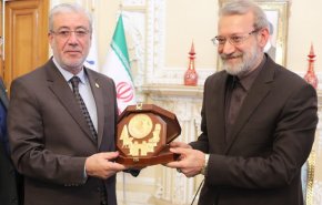 مجلس نواب العراق يؤكد تعزيز العلاقات الثنائية مع ايران