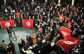  مجلس النواب التونسي يقر تعديلات قانونية يمكن أن تقصي مرشحين للرئاسة
