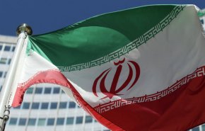 الاعلامان السعودي والاماراتي ينتقدان امريكا لعدم شنها حربا على ايران