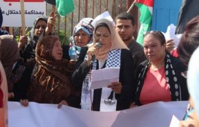 وقفة احتجاجية أمام مقر الأمم المتحدة بغزة رفضا لورشة المنامة