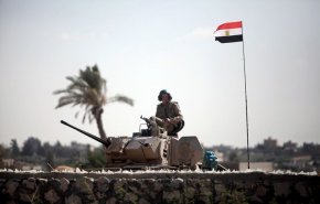 مقتل 7 مدنيين بقذيفة صاروخية في سيناء 