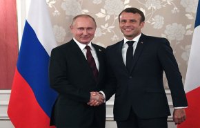 بوتين وماكرون ناقشا أوكرانيا وتفعيل 