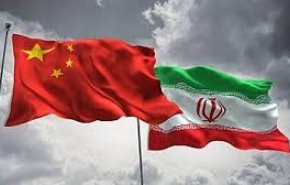 پولتيکو: آمریکا در حال بررسی اعطای معافیت به چین برای واردات نفت از ایران است