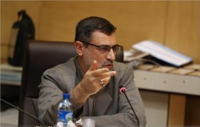 نائب ايراني: مشروع قرار فرض رسوم لعبور السفن مضيق هرمز