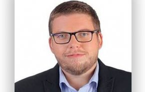 رئيس حركة السلام التشيكية: نقف مع سوريا بكفاحها لهزيمة العدوان