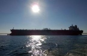 مصر توقیف نفتکش ایرانی در سوئز را تکذیب کرد