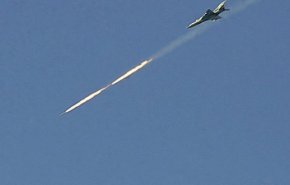 الطيران السوري والروسي يسحق مئات المسلحين في ريفي حماة وإدلب