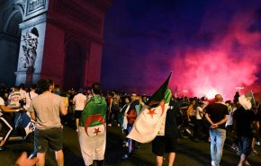 حزب فرنسي يفصح عن موقف عنصري معادٍ للجزائريين