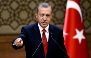 أردوغان يتوعد السوريين بالترحيل من تركيا