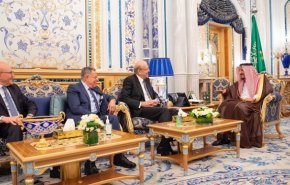 علل سفر نخست‌وزیران پیشین لبنان به عربستان