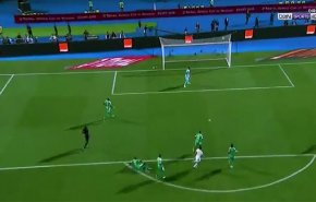 شاهد هدف الجزائر الاول ضد السنغال بقدم اللاعب بونجاح