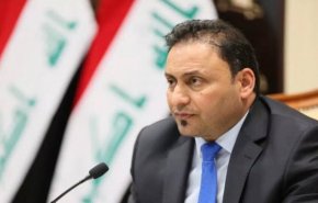 نائب عراقي يشيد بموقف اللاعب علي الكناني المشرف