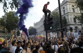 تظاهرة ضدرئيس الوزراء الجديد في لندن: 'اللعنة على بوريس'!