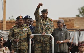 تفاصيل جديدة بشأن قائد الانقلاب الأخير في السودان