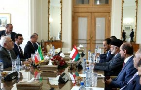 توییت ظریف در باره دیدار با وزیر خارجه عمان/ رایزنی در باره تاثیر تروریسم اقتصادی آمریکا، امنیت تنگه هرمز و خلیج فارس