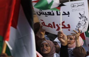 الفصائل الفلسطينية ترفض لقاء وزير العمل اللبناني قبل وقف إجراءاته