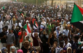 تظاهرات مردم سودان در اعتراض به گزارش کمیته‌ حقیقت‌یاب
