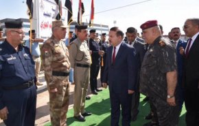 وزير داخلية العراق يبحث في البصرة أمن المحافظة

