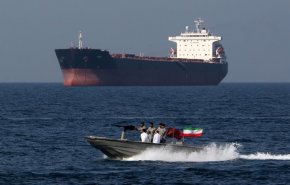 شاهد: ما الذي كان سيحدث لو تدخلت المدمرة البريطانية في المياه الإيرانية؟

