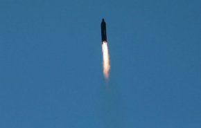 ظریف؛ موشک بالستیک ایران با قابلیت حمل کلاهک هسته ای