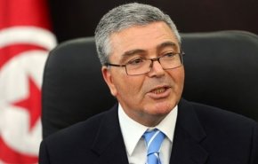 وزير الدفاع التونسي يتقدم بأوراق ترشحه رسميا للرئاسة
