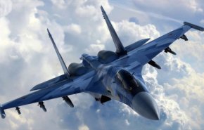 فيديو لسوخوي 27 تعترض إف 18 اقتربت من طائرة وزير الدفاع الروسي 