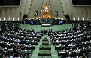 البرلمان الايراني يعد مشاريع لمواجهة اجراءات اميركا العدائية