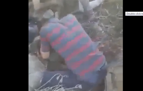 +18/ شاهد.. فيديو مروع للحظة انتشال جثث الشهداء في غزة