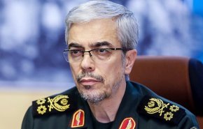 سرلشکر باقری: ایران در گام دوم انقلاب یک قدرت شکست‌ناپذیر خواهد بود