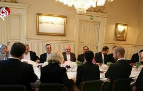 ظریف با وزیر خارجه نروژ دیدار و گفت‌وگو کرد