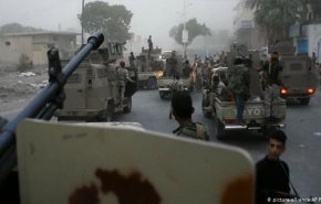 ما هي أسباب الانهيار السريع لقوات هادي في جنوب اليمن؟
