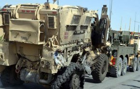 انهدام تانک زرهی در حمله انتحاری به کاروان نظامیان خارجی در افغانستان 