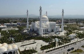 افتتاح أكبر و أضخم مسجد أوروبي في الشيشان 