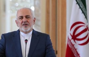 ظريف : لانريد الحرب ولكن سندافع عن أنفسنا