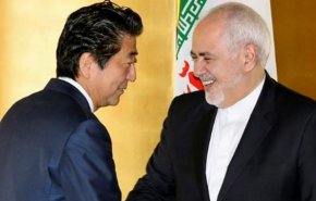 ظریف در دیدار با آبه: ایران به دنبال تنش نیست